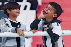 Χαμόγελα για πρώτη φορά πρόσφερε ο ΟΦΗ στο γήπεδό του