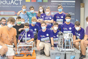 Η ομάδα ρομποτικής που έφερε στη χώρα μας τρία μετάλλια