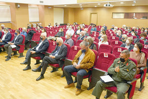 ΣΗΜΑΝΤΙΚΗ ΗΜΕΡΙΔΑ ΑΠΟ ΤΟΝ ΔΗΜΟ ΗΡΑΚΛΕΙΟΥ Οι αγώνες των Κρητών και ο λόγος των δημιουργών