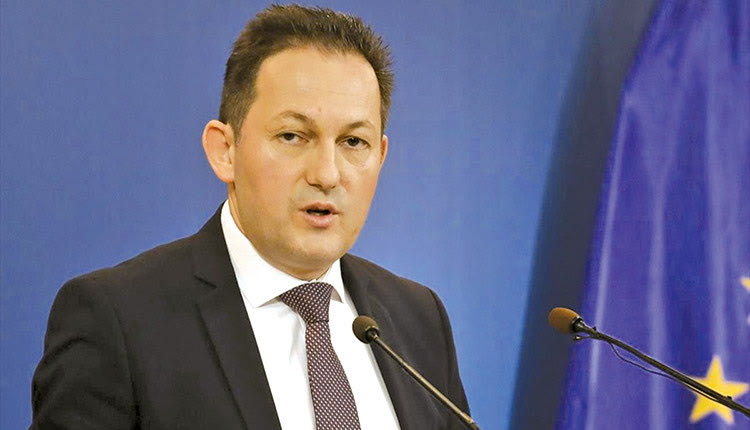 στελιος πετσας