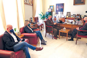 Στη Λότζια ο Χάρης Καστανίδης