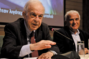 Περιχαρείς οι κύριοι Λαμπρινός και Βουρεξάκης