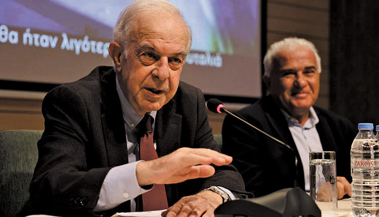 Περιχαρείς οι κύριοι Λαμπρινός και Βουρεξάκης