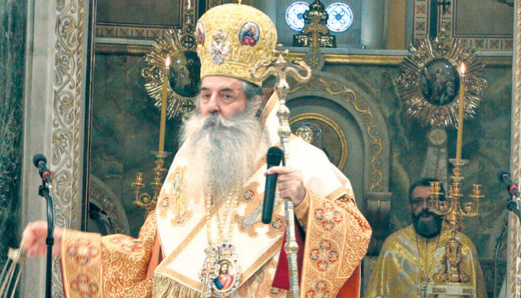 ο μητροπολίτης Πειραιώς Σεραφείμ