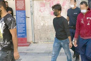 Μεσσαρά: Αλλεπάλληλες μαχαιριές στο «βαθύ λαρύγγι»