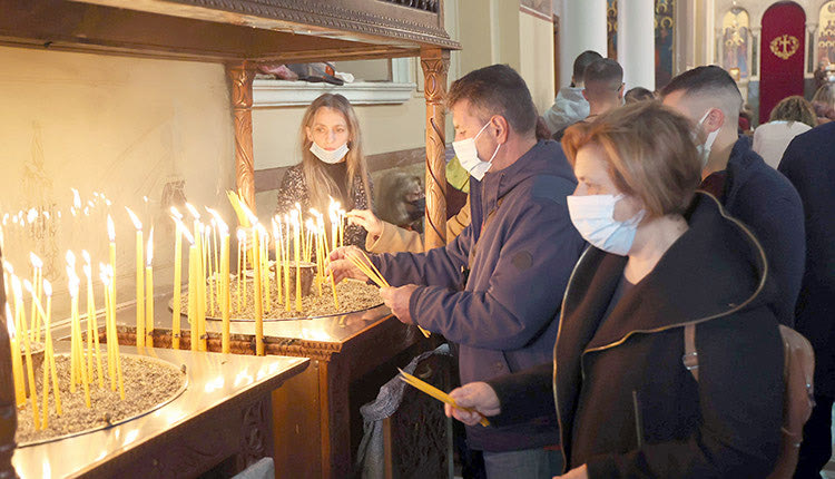 ΜΕ ΛΑΜΠΡΟΤΗΤΑ ΟΙ ΕΚΔΗΛΩΣΕΙΣ ΓΙΑ ΤΟΝ ΑΓ. ΜΗΝΑ Τον Καβαλάρη του τίμησε χθες το Ηράκλειο