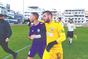 Αήττητος παρέμεινε και στον Άγιο Νικόλαο ο Πόρος