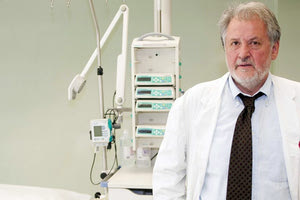 Ο κ. Νίκος Καπραβέλος