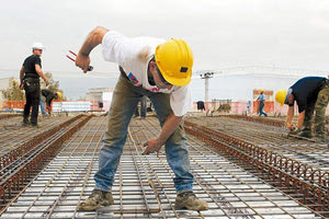 ΑΝΑΘΕΩΡΗΣΗ ΣΥΜΒΑΣΕΩΝ ΚΑΙ ΑΜΕΣΑ ΖΗΤΟΥΝ ΟΙ ΕΡΓΟΛΑΒΟΙ Οι αυξήσεις των υλικών βάζουν… φωτιά στην εκτέλεση δημόσιων έργων