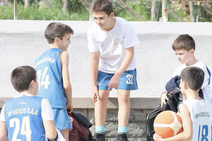 Παιδιά του «Ηράκλειο» που συμμετέχουν στο τουρνουά «Παύλος Βαρζακιάν»