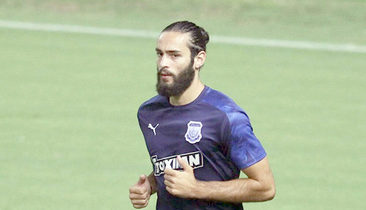 Σε αντίθεση με το πρώτο παιχνίδι με το Αζερμπαϊτζάν που δεν αγωνίστηκε καθόλου κόντρα στην Ιρλανδία ο Σελίμοβιτς ήταν βασικός μόνο που δεν αγωνίστηκε στην φυσική του θέση στο κέντρο της άμυνας.