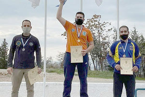 Ο Βερτούδος στο υψηλότερο βάθρο