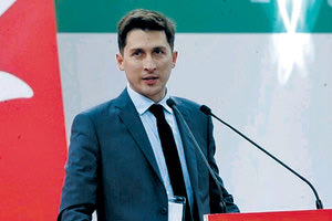 Περιοδεία του Παύλου Χρηστίδη στην Κρήτη σήμερα και αύριο