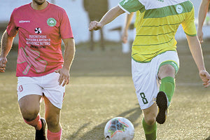 Στιγμιότυπα από τη συναρπαστική ισοπαλία στην αναμέτρηση Δειλινά-ΟΦΑ