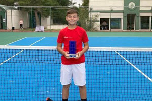 Ο Θάνος Ζαβουργιανός