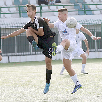 Φάση από το ματς των ομάδων Κ-19 ΟΦΗ - Ιωνικός