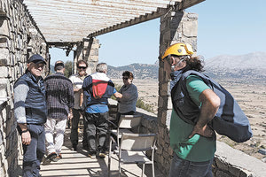 Την άμεση επαναλειτουργία του Δικταίου Άντρου ζητά με ανακοίνωση του ο δήμαρχος Οροπεδίου Γιάννης Στεφανάκη