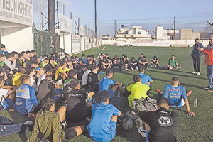 Πολλά παιδιά συμμετείχαν στην πρώτη προπόνηση της Μικτής Κ-17