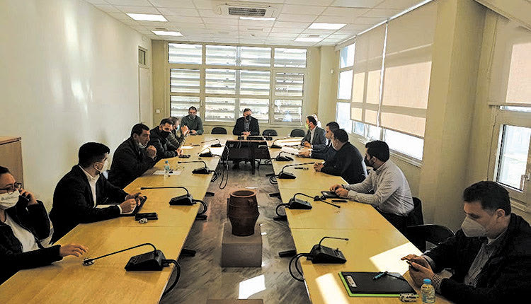 ΑΡΚΑΛΟΧΩΡΙ: ΔΙΕΚΔΙΚΗΣΗ ΑΠΟΖΗΜΙΩΣΕΩΝ Με τη βοήθεια του ΤΕΕ/ΤΑΚ γίνεται η συμπλήρωση των φακέλων