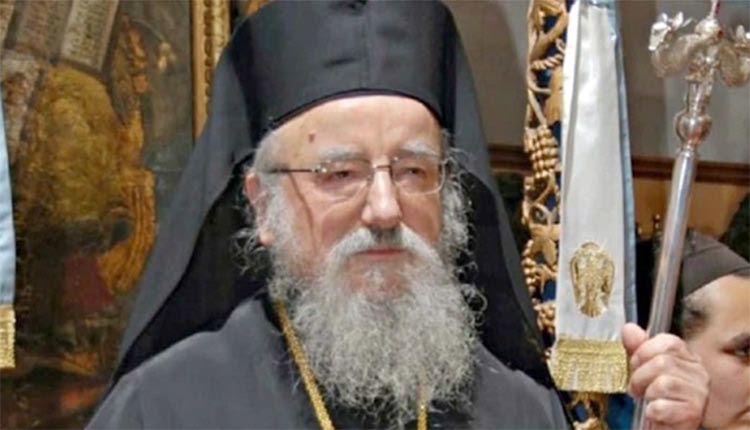 Ένα οικογενειακό δράμα κρύβει η περιπέτεια υγείας που αντιμετωπίζει ο μητροπολίτης Αιτωλίας και Ακαρνανίας Κοσμάς.