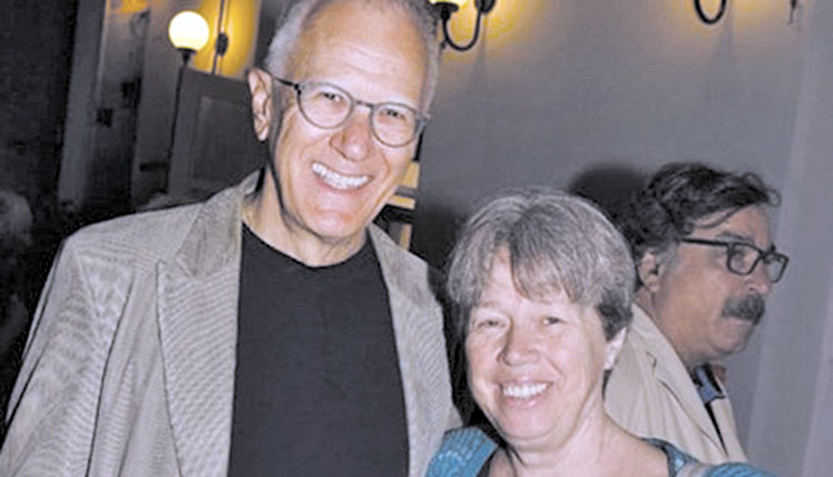 Ιερέας ο Δημήτρης Λινός!