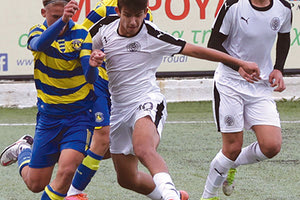 Φάση από το παιχνίδι του ΟΦΗ με τον Αστέρα στα Κ17