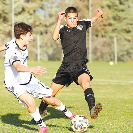 Στιγμιότυπο από το παιχνίδι ΠΑΟΚ - ΟΦΗ στα Κ15