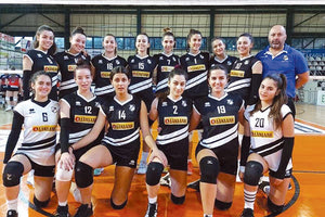 Η ομάδα βόλεϊ γυναικών του ΟΦΗ