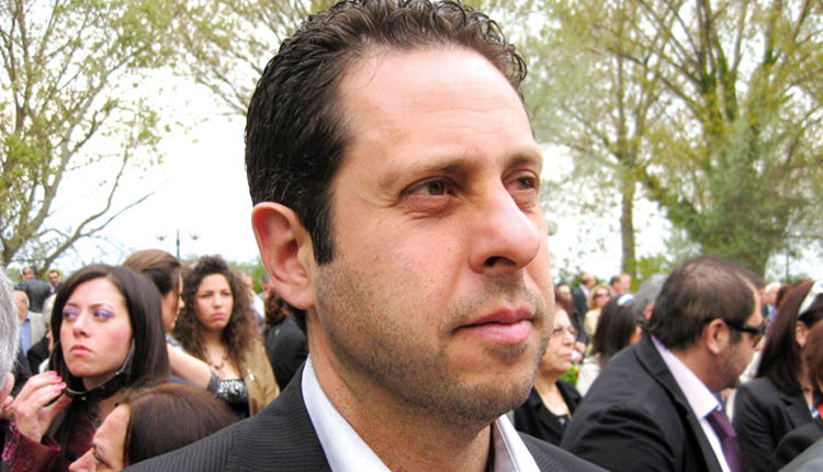 Μιχάλης Καπαρουνάκης