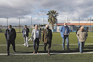 Από την επίσκεψη του κ. Λαμπρινού στο γήπεδο «Γιάννης Σκουρέλλος»