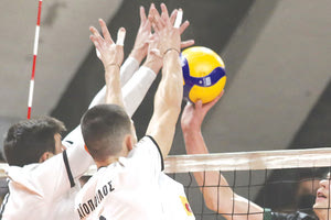 Στιγμιότυπο από το ματς του Μίλωνα με τον ΟΦΗ