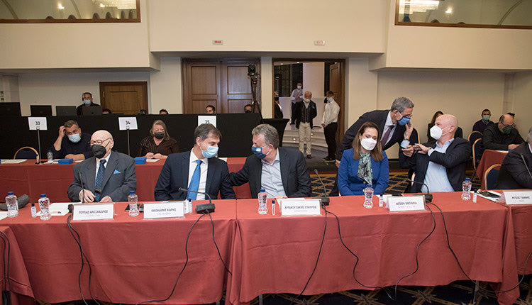 ΒΡΑΒΕΙΑ: ΣΥΝΔΕΣΜΟΣ ΤΟΥΡΙΣΤΙΚΩΝ & ΤΑΞΙΔΙΩΤΙΚΩΝ ΓΡΑΦΕΙΩΝ ΚΡΗΤΗΣ