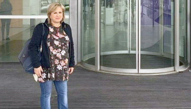 Η 55χρονη παιδίατρος Βούλα Καραγιάννη επέβαινε στο αυτοκίνητό της που παρασύρθηκε από τα ορμητικά νερά στην Πιερία