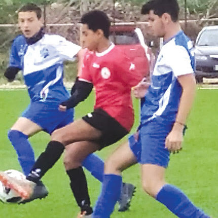 Το «Ικάριο» πλημμύρισε από παιδικές φωνές στην πρεμιέρα του 10ου Παγκρήτιου τουρνουά παιδικού ποδοσφαίρου, φιλοξενώντας τον β' όμιλο (ηλικίες 2006 - 07)