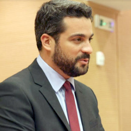 Ο κ. Σημαντηράκης