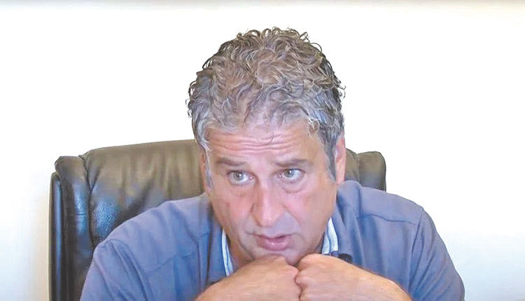 Ο δικηγόρος Νίκος Αντωνιάδης