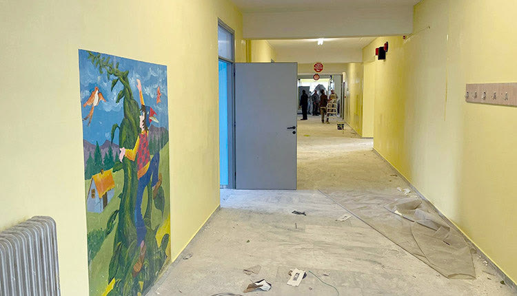 Το 2ο Δημοτικό Σχολείο Αρκαλοχωρίου ετοιμάζεται για να υποδεχτεί τους μαθητές του