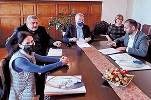 Με εξειδικευμένο τεχνικό προσωπικό ενισχύονται οι υπηρεσίες της Π.Ε. Χανίων από την Περιφέρεια και τη «Δαίδαλος ΑΕ».