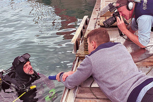 Ο Δρ. Γιώργος Χατζηγεωργίου επί το έργον Φωτογραφία (AlienPorts_Hrakleio)