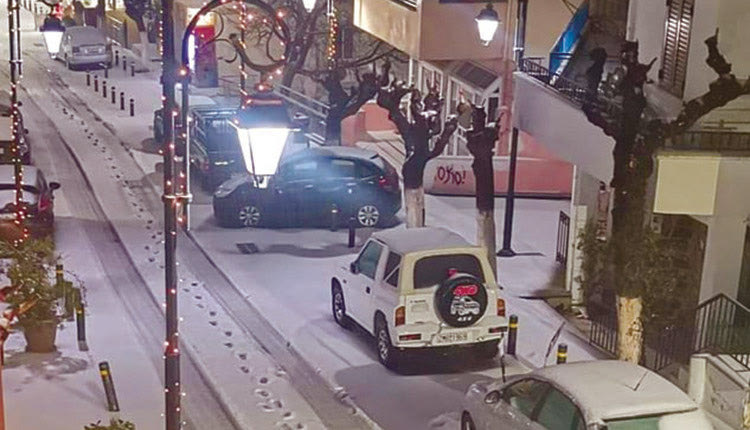 Στα λευκά ντύθηκαν πολλές ορεινές περιοχές