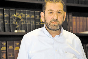 Λαύρος κατά της Σούπερ Λιγκ 2 ο Γ. Στειακάκης