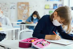 128 ΚΡΟΥΣΜΑΤΑ ΣΤΑ ΣΧΟΛΕΙΑ ΤΗΣ ΚΡΗΤΗΣ Μάθημα με το φόβο και εκδρομές με ρίσκο