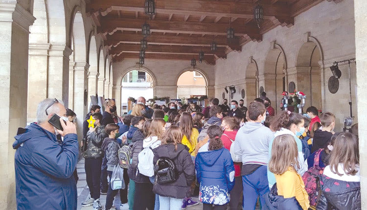 Πλήθος κόσμου ανταποκρίθηκε στο κάλεσμα του ΕΛΜΕΠΑ