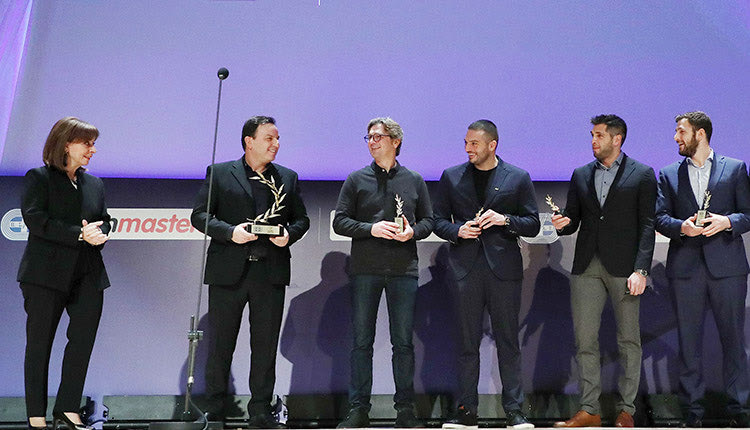  Η Πρόεδρος της Δημοκρατίας κ. Σακελλαροπούλου βράβευσε την Εθνική ομάδα πόλο