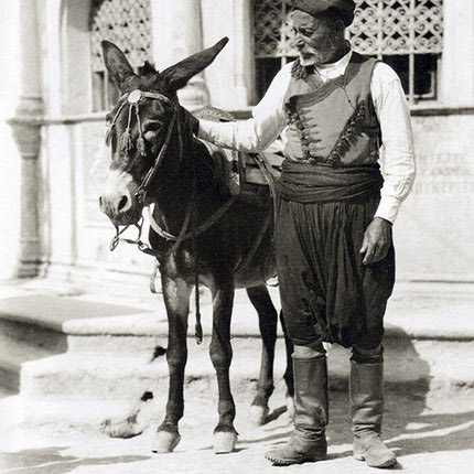 Πλατεία Βαλιντέ Τζαμί 1927