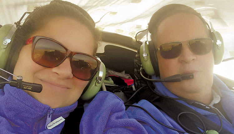 ΕΟΡΤΑΣΤΙΚΕΣ ΠΤΗΣΕΙΣ