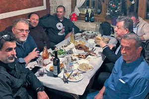 ΓΙΟΥΧΤΑΣ ΔΕΙΠΝΟ