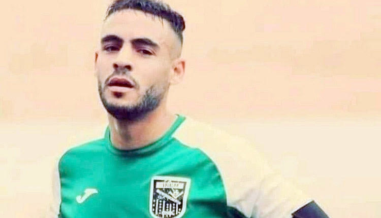 πεθανε αλγερινος παικτης στο γηπεδο