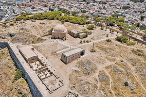 Στερέωση και αποκατάσταση των τειχών του φρουρίου Φορτέτσα