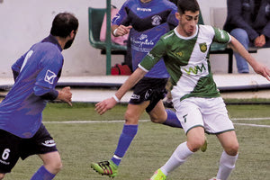 Ο Κεραυνός επικράτησε με το εντυπωσιακό 8-3, διευρύνοντας έτσι τη νίκη με 4-2 που… κρατούσε από τις 4 Δεκεμβρίου, όταν  το ματς διακόπηκε λόγω ανεπαρκούς φωτισμού στο γήπεδο του ΠΟΑ.